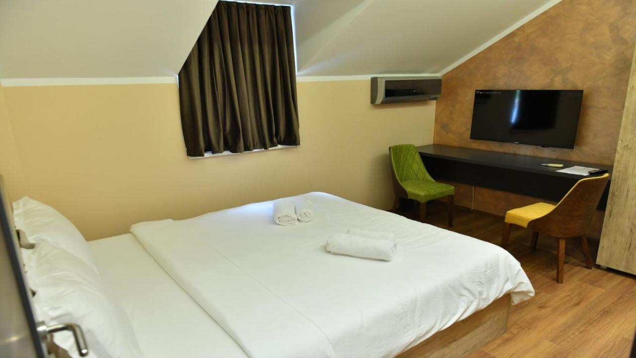 Apartmani Mali Vikend Belgrade Exterior photo